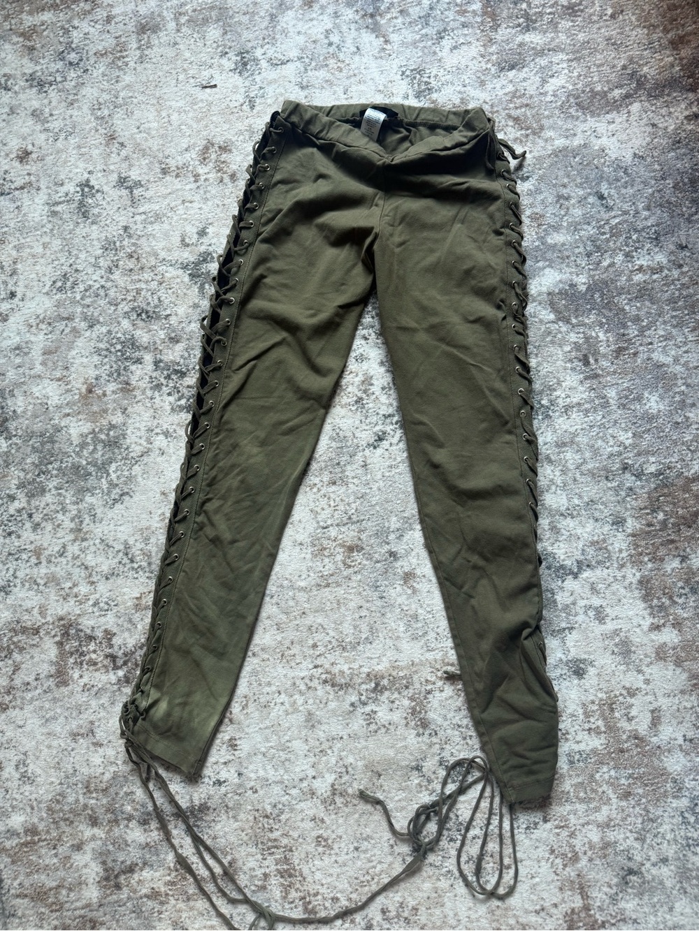 T Party Fashion Olive Green Lace-Up Side Leggings